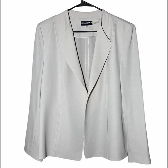 Shoulder jacket coat size S M L Color White Beige Black Shoulder jacket coat size S M L Color White Beige Black
